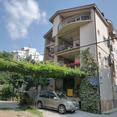 Apartments Blago Сутоморе Экстерьер фото