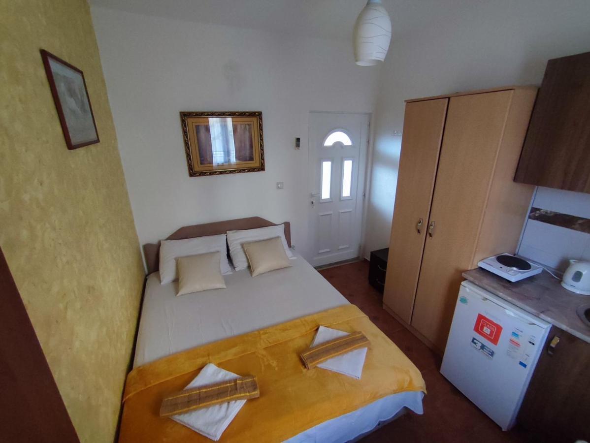 Apartments Blago Сутоморе Экстерьер фото