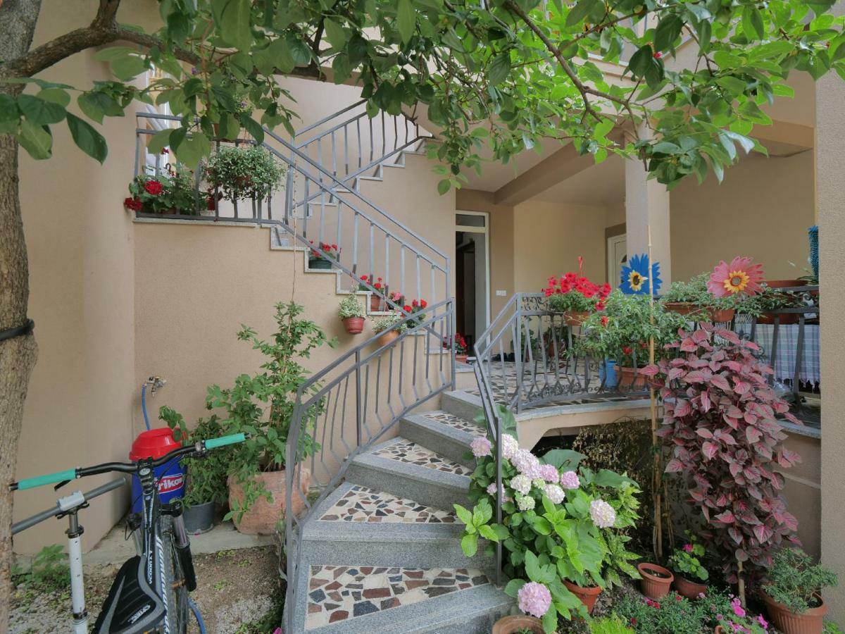 Apartments Blago Сутоморе Экстерьер фото